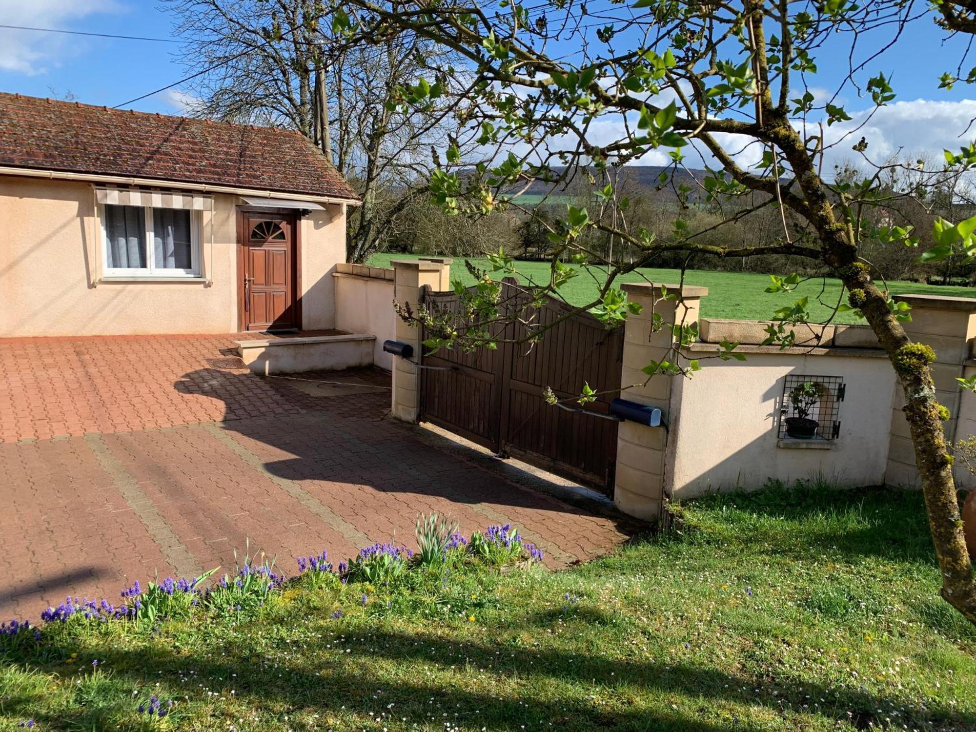 Apartament Les Ouches Fleurey-sur-Ouche Zewnętrze zdjęcie